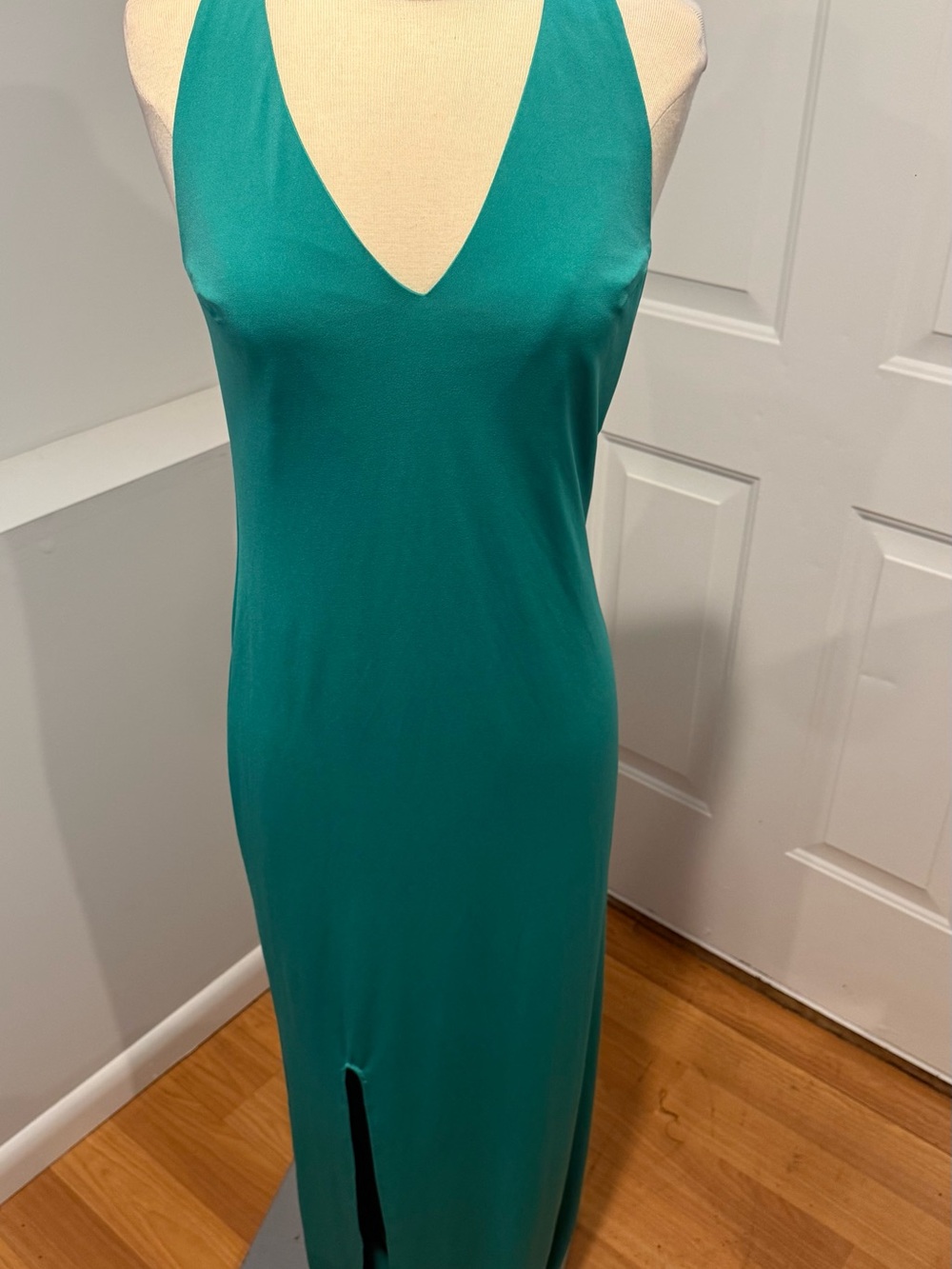 GUESS Women’s Teal V-Neck Slip Dress (32)